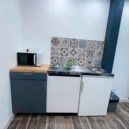 Апартаменты Vue Sur Les Clementiniers Санта-Люсьа-ди-Морьяни